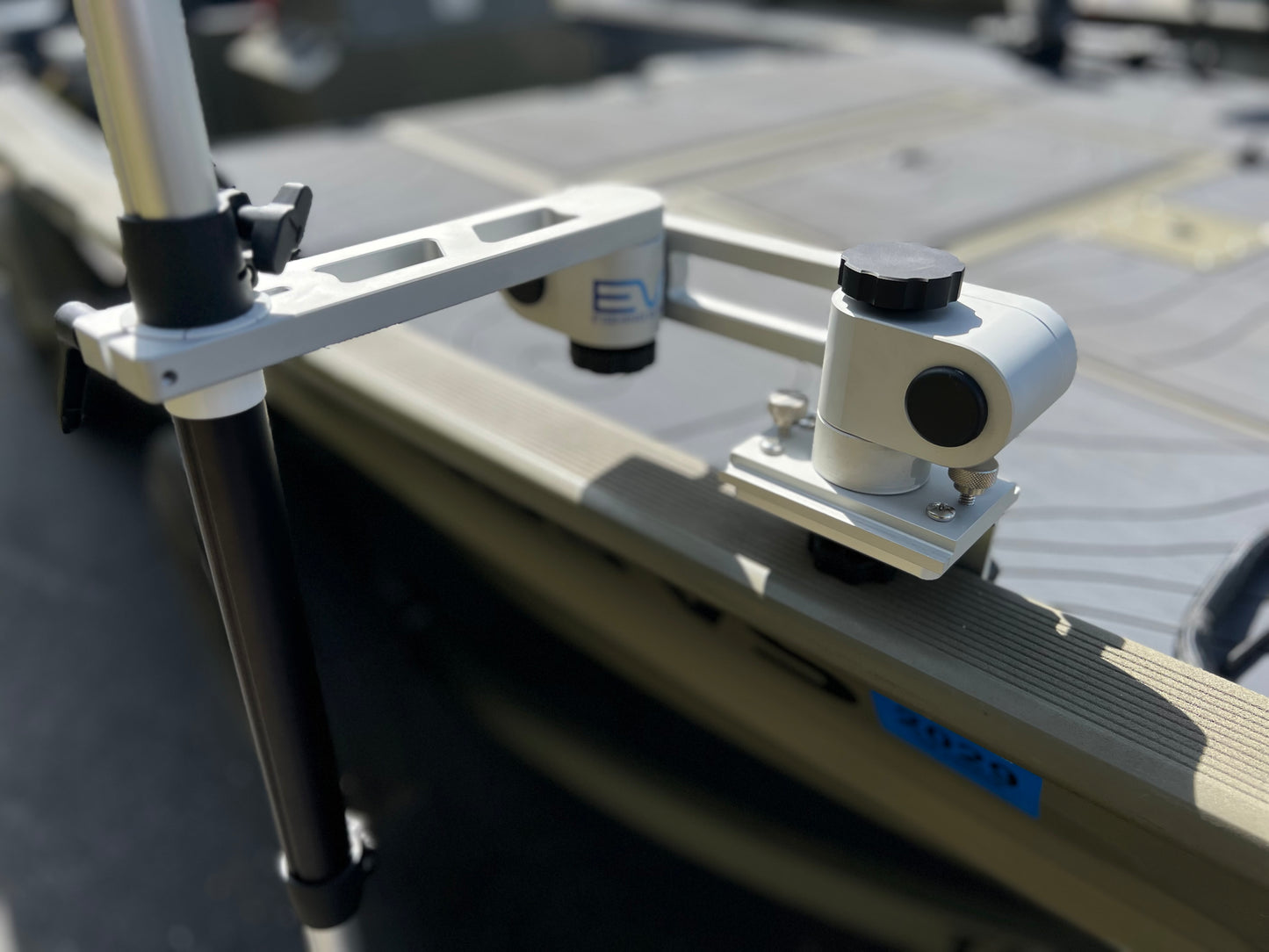 VERT-X LIVE Universal Live Imaging Mount
