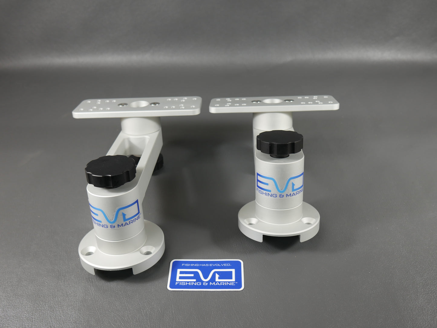 VEKT-R Swing Arm Marine Electronics Mount